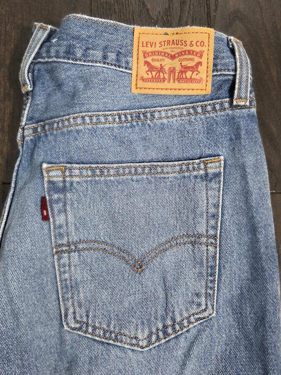 Levi's Other - Levi's 94 Baggy Mid-rise Loose Through Hips & Thighs Straight Leg 29x31 NWT